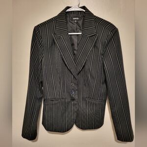 MetroStyle Women's Pinstriped Blazer (Size 12)